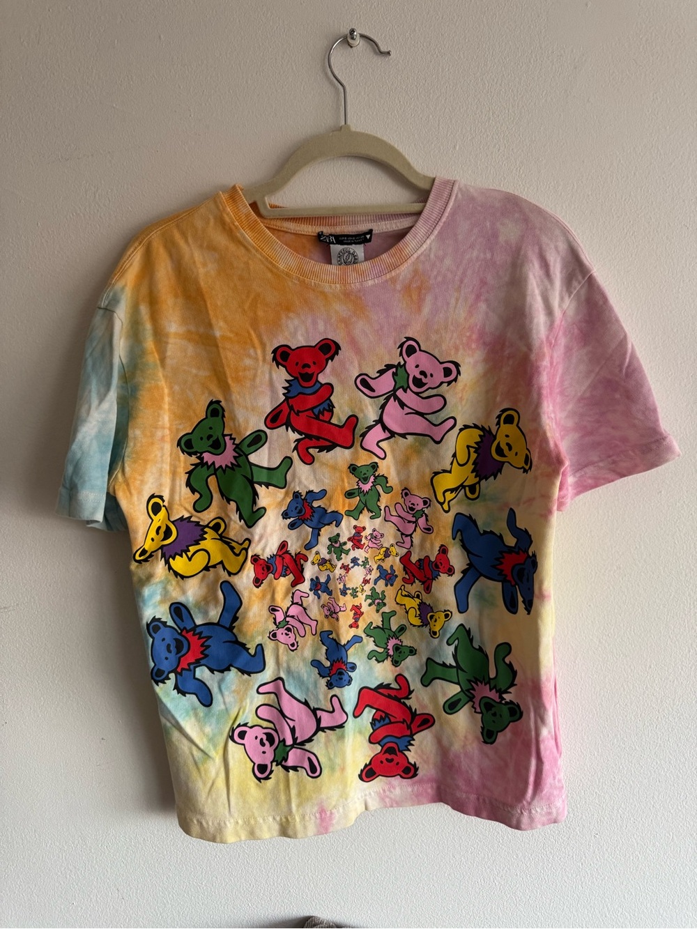 Women’s Tie-Dye Grateful Bear Graphic Tee - Multicolor Size Small